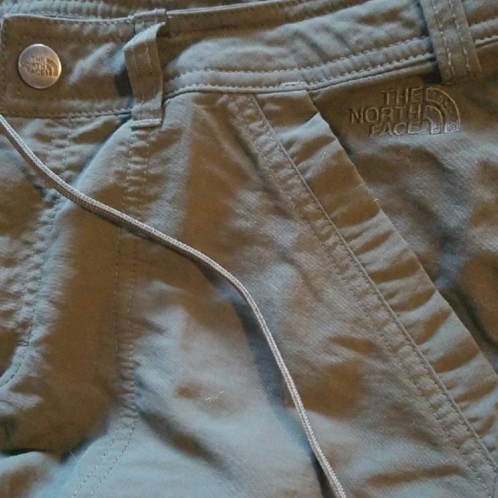The North Face cropped green pants
